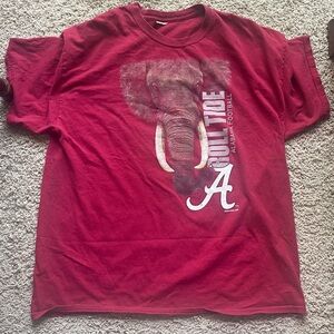Alabama Crimson Tide Vintage T-Shirt Men’s Size Large Worn Elephant ROLL TIDE